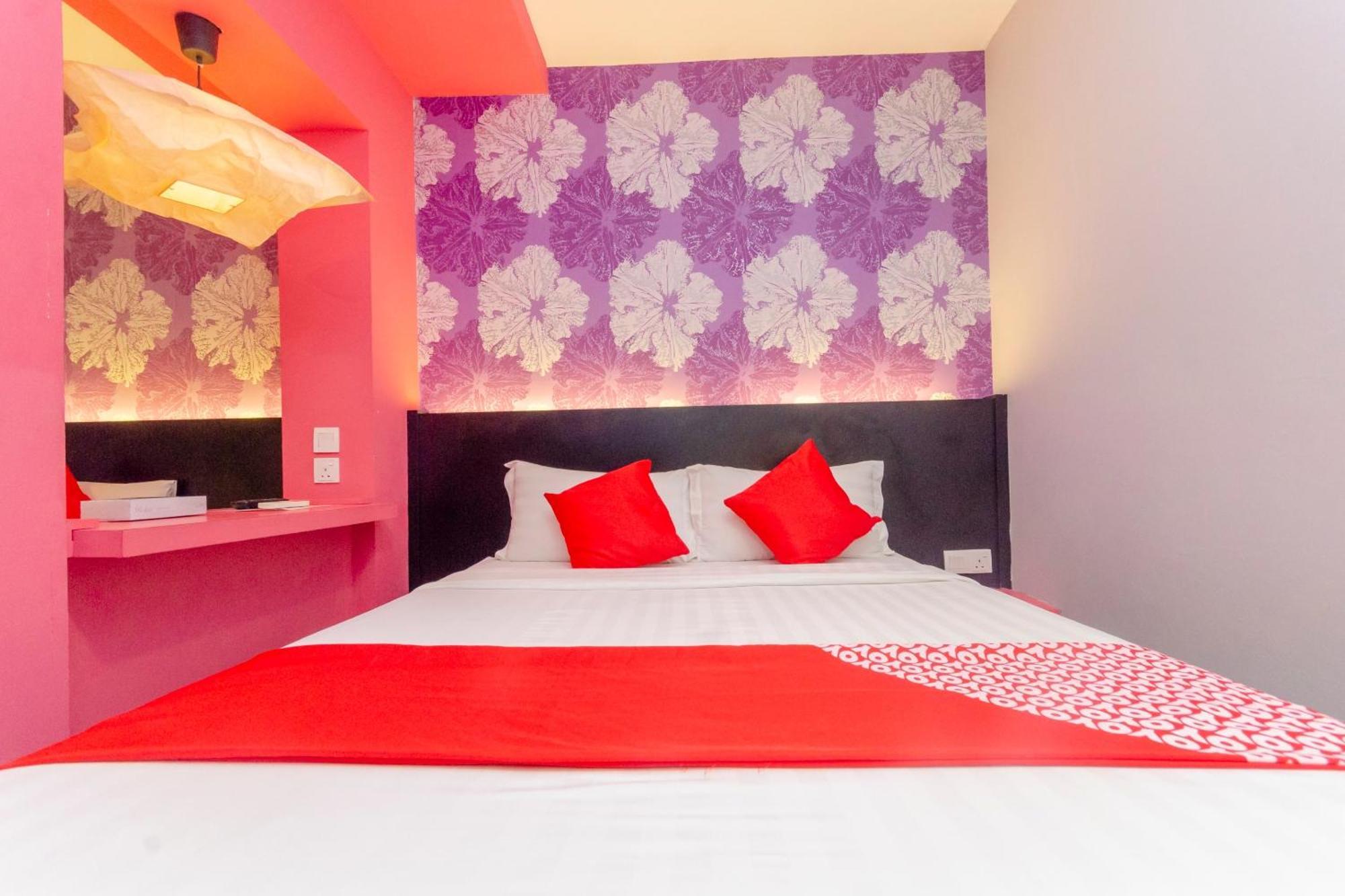 Oyo 902 Rooms Boutique Hotel Johor Bahru Exterior photo